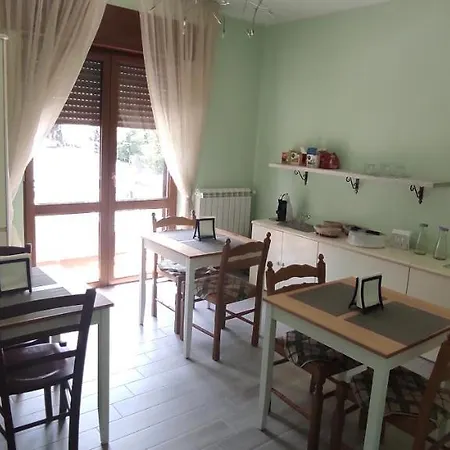 Πανσιόν Al Corso Montella